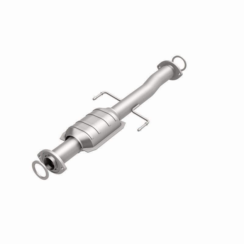 MagnaFlow Direct Fit Catalytic Converter 01-04 Toyota Tacoma 2.4L Rear