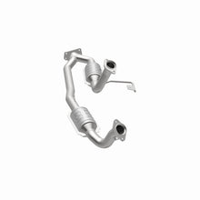 Load image into Gallery viewer, MagnaFlow Direct Fit Catalytic Converter 01-03 Windstar 3.8 OEM