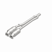 Load image into Gallery viewer, MagnaFlow Direct Fit Catalytic Converter 04-06 TT Quattro 3.2L OEM