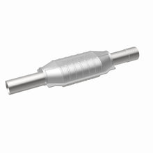 Load image into Gallery viewer, MagnaFlow Direct Fit Catalytic Converter Grand Cherokee-Wrangler 93-