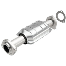 Load image into Gallery viewer, MagnaFlow Direct Fit Catalytic Converter 01/20/00-01 Jeep Cherokee 4.0L Rear (49 State)