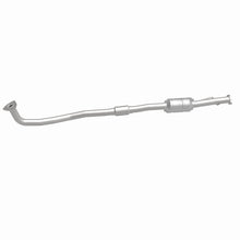 Load image into Gallery viewer, MagnaFlow Direct Fit Catalytic Converter 1989-1990 CAMRY 2.0L Underbody
