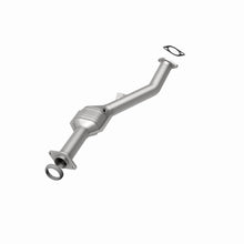Load image into Gallery viewer, MagnaFlow Direct Fit Catalytic Converter 06-08 Subaru Legacy 2.5L