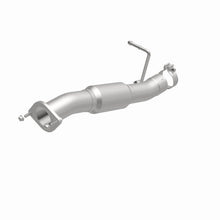 Load image into Gallery viewer, MagnaFlow Direct Fit Catalytic Converter 2001-2006 Chevrolet Silverado 3500