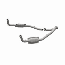 Load image into Gallery viewer, MagnaFlow DF Cat. Conv 97 Land Rover Defender 90 4.0L Y-Pipe Assy / 96-99 Discovery 4.0L Y-Pipe Assy