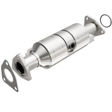 Load image into Gallery viewer, MagnaFlow Direct Fit Catalytic Converter Honda Accord 4 2.3L 98-02