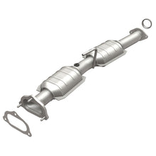 Load image into Gallery viewer, MagnaFlow Direct Fit Catalytic Converter 03 Ranger/B-Ser V6 rear 50S
