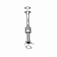 Load image into Gallery viewer, MagnaFlow Direct Fit Catalytic Converter 99-02 Oldsmobile Intrigue