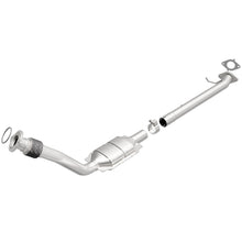 Load image into Gallery viewer, MagnaFlow Direct Fit Catalytic Converter 02-03 Buick Rendezvous 3.4L