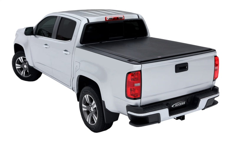 Access Lorado 04-15 Titan King Cab 6ft 7in Bed (Clamps On w/ or w/o Utili-Track) Roll-Up Cover