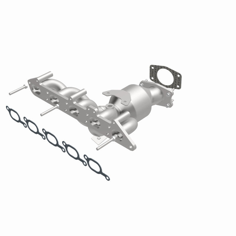 MagnaFlow Direct Fit Catalytic Converter 01-05 Volvo S60 2.4L / V70 2.4L