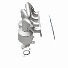 Load image into Gallery viewer, MagnaFlow Direct Fit Catalytic Converter 00-05 Toyota MR2 1.8L