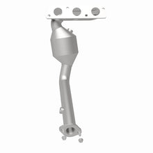 Load image into Gallery viewer, MagnaFlow Direct Fit Catalytic Converter 02-03 Freelander 2.5L