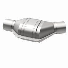 Load image into Gallery viewer, MagnaFlow Universal Catalytic Converter 2.25in Inlet/Outlet Angled Offset/Center Calif OBDII