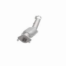 Load image into Gallery viewer, MagnaFlow Direct Fit Catalytic Converter GM 01-02 2500 Passenger Side 6L