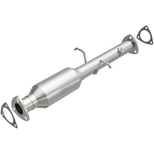 Load image into Gallery viewer, MagnaFlow Direct Fit Catalytic Converter Sonoma-S10 96-99 2.2L