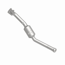 Load image into Gallery viewer, MagnaFlow Direct Fit Catalytic Converter OEM 11-12 Jeep Grand Cherokee 3.6L