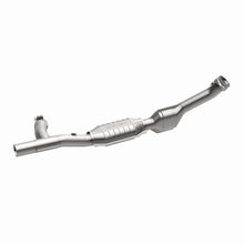 Load image into Gallery viewer, MagnaFlow Direct Fit Catalytic Converter 99-00 Ford Trucks 5.4L