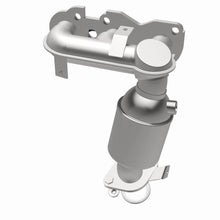 Load image into Gallery viewer, MagnaFlow Direct Fit Catalytic Converter 00-04 Sienna/Avalon 3.0L