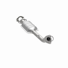 Load image into Gallery viewer, MagnaFlow Direct Fit Catalytic Converter 01-04 Pathfinder Driver Side Rear
