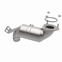Load image into Gallery viewer, MagnaFlow Direct Fit Catalytic Converter 02-03 Jaguar X-Type Rear