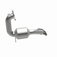Load image into Gallery viewer, MagnaFlow Direct Fit Catalytic Converter 2015 Juke L4 1.6L OEM