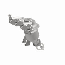 Load image into Gallery viewer, MagnaFlow Direct Fit Catalytic Converter 11-15 Kia Sportage OEM Manifold