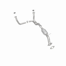Load image into Gallery viewer, MagnaFlow Direct Fit Catalytic Converter 00-04 Chevy Blazer 4.3L