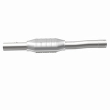 Load image into Gallery viewer, MagnaFlow Direct Fit Catalytic Converter 01-04 Jeep G/C 4.0L OEM