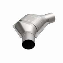 Load image into Gallery viewer, MagnaFlow Universal Catalytic Converter 2.00in Angled In/Out Frnt CA