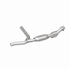 Load image into Gallery viewer, MagnaFlow Direct Fit Catalytic Converter 01 Ford F-150 4.2L