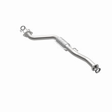 Load image into Gallery viewer, MagnaFlow Direct Fit Catalytic Converter 06-08 Suzuki Grand Vitara 2.7L