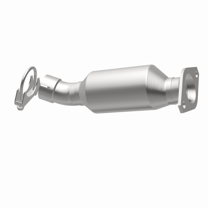 MagnaFlow Direct Fit Catalytic Converter 12-16 Toyota Prius C 1.5L