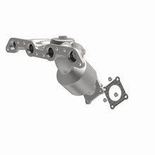 Load image into Gallery viewer, MagnaFlow Direct Fit Catalytic Converter 00-04 Dodge Neon 2L Manifold