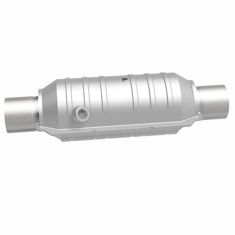 MagnaFlow Universal Catalytic Converter 2.50 OEM Angled O2