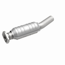 Load image into Gallery viewer, MagnaFlow Direct Fit Catalytic Converter 06-10 Toyota Rav4 3.5L