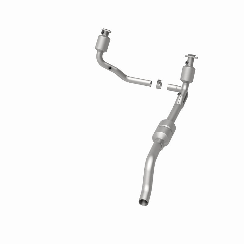 MagnaFlow Direct Fit Catalytic Converter 00-03 Durango 4WD 4.7L