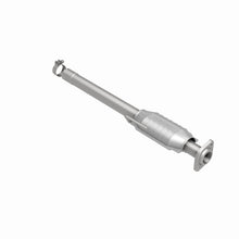 Load image into Gallery viewer, MagnaFlow Direct Fit Catalytic Converter Jeep Wrangler 4.0L Rear