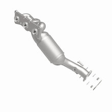 Load image into Gallery viewer, MagnaFlow Direct Fit Catalytic Converter 09-10 528i 3.0L Rear