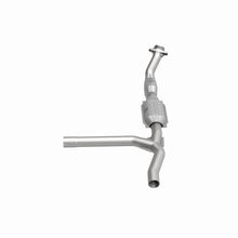 Load image into Gallery viewer, MagnaFlow Direct Fit Catalytic Converter 01 Ford Trucks 4.6L