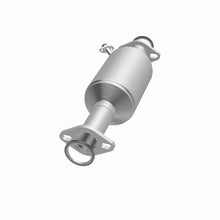 Load image into Gallery viewer, MagnaFlow Direct Fit Catalytic Converter 81-83 Toyota Pick Up 2.4L