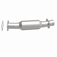Load image into Gallery viewer, MagnaFlow Direct Fit Catalytic Converter California Grade 79-80 International Scout II 5.0L