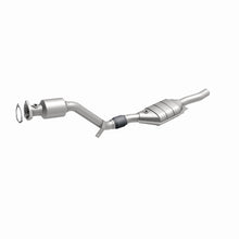 Load image into Gallery viewer, MagnaFlow Direct Fit Catalytic Converter 03 Volkswagen Passat 2.8L
