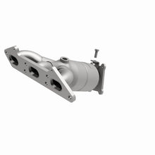 Load image into Gallery viewer, MagnaFlow Direct Fit Catalytic Converter 02 Volvo S80 2.9L