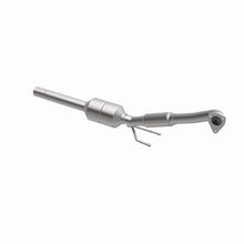 Load image into Gallery viewer, MagnaFlow Direct Fit Catalytic Converter 1999-2006 Volkswagen Beetle L4 1.9 Diesel