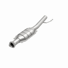 Load image into Gallery viewer, MagnaFlow Direct Fit Catalytic Converter 05-09 Escape/Trib 2.3 Rear OE