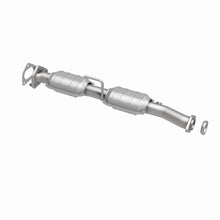 Load image into Gallery viewer, MagnaFlow DF Cat. Conv 98-00 Ford Ranger 4.0L/3.0L Rear / 98-00 Mazda B300 3.0L / B4000 4.0L Rear