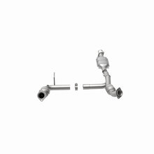 Load image into Gallery viewer, MagnaFlow Direct Fit Catalytic Converter Explorer 02-04 4.6L