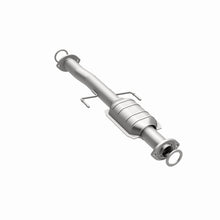Load image into Gallery viewer, MagnaFlow Direct Fit Catalytic Converter 02-04 Toyota Tacoma 2.7L Rear