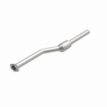 Load image into Gallery viewer, MagnaFlow Direct Fit Catalytic Converter 99-00 BMW 540i 4.4L PS Rear